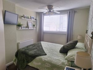 Photo 18- click for photo gallery